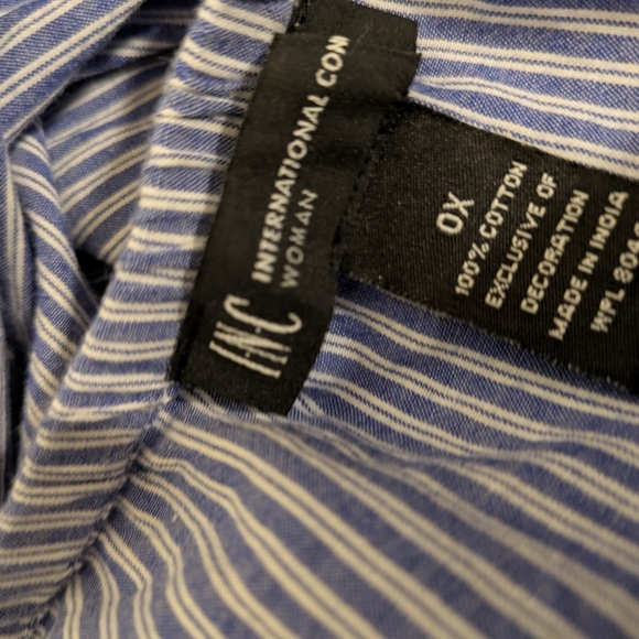 INC Blue Striped Women's Top Size 0x Pre-owned - Picture 6 of 6